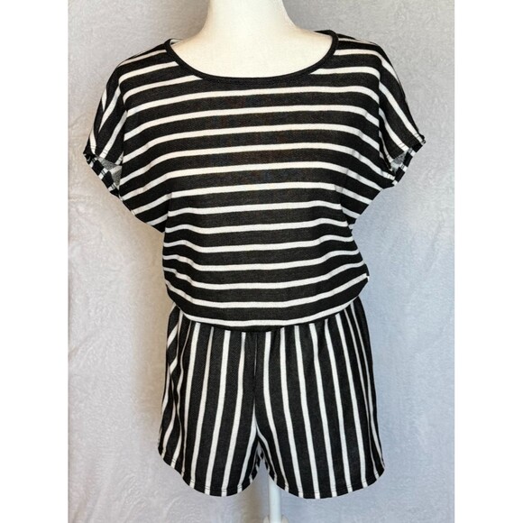 Anthropologie See you Monday Los Angeles Black and White Striped Romper size Med - Picture 1 of 16